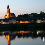 Sybille Kuntz Weingut Gaestehaus شقة