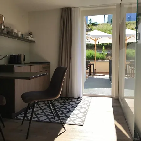 아파트 Sybille Kuntz Weingut Gaestehaus *