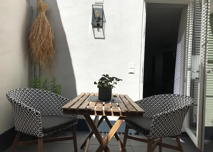 Sybille Kuntz Weingut Gaestehaus *